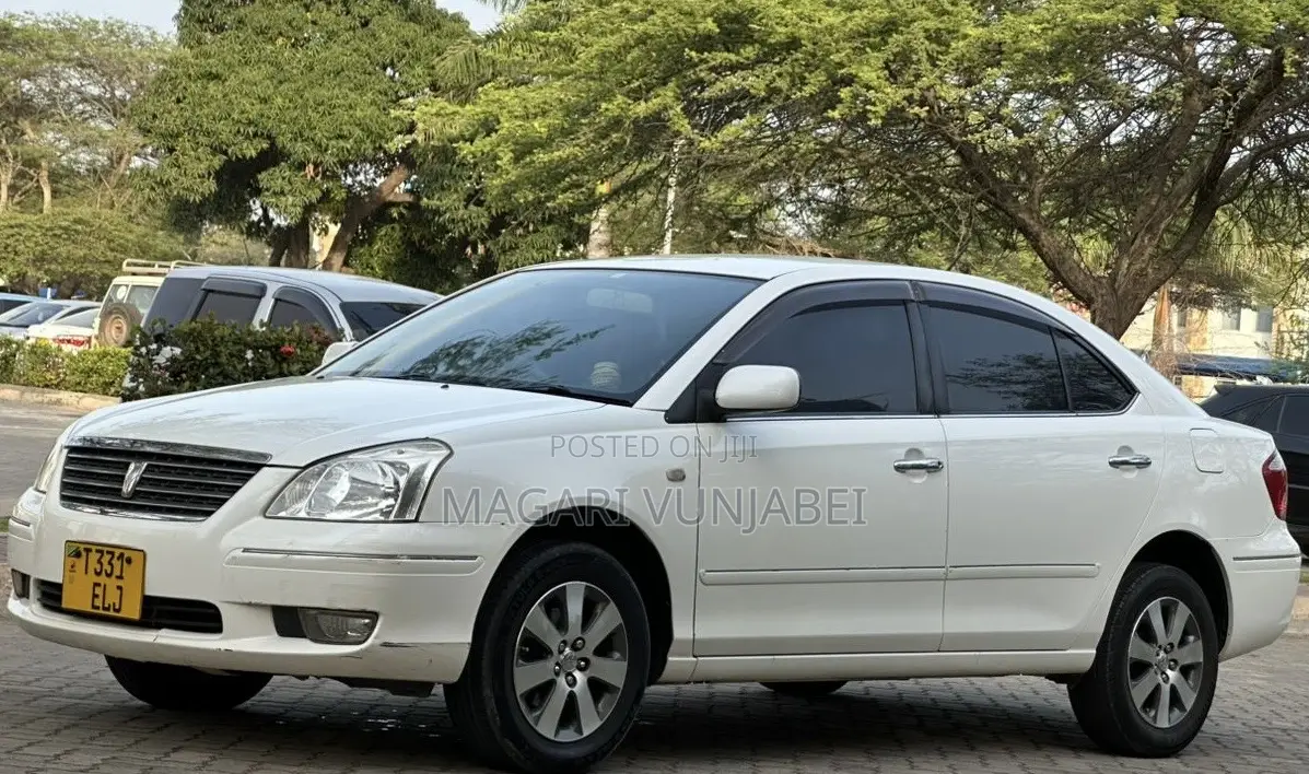 Toyota Premio 2004 White