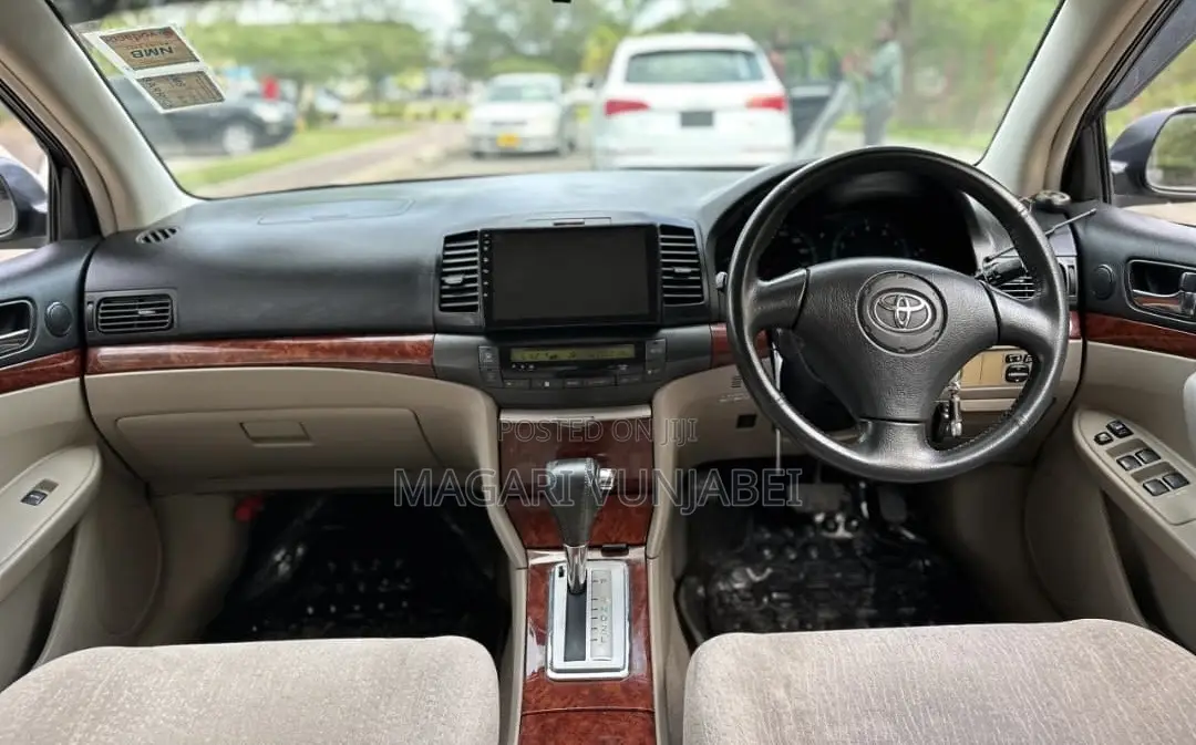 Toyota Premio 2005 Gray