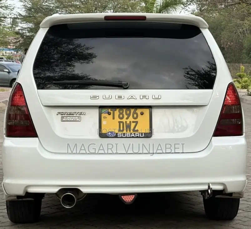 Subaru Forester 2006 White