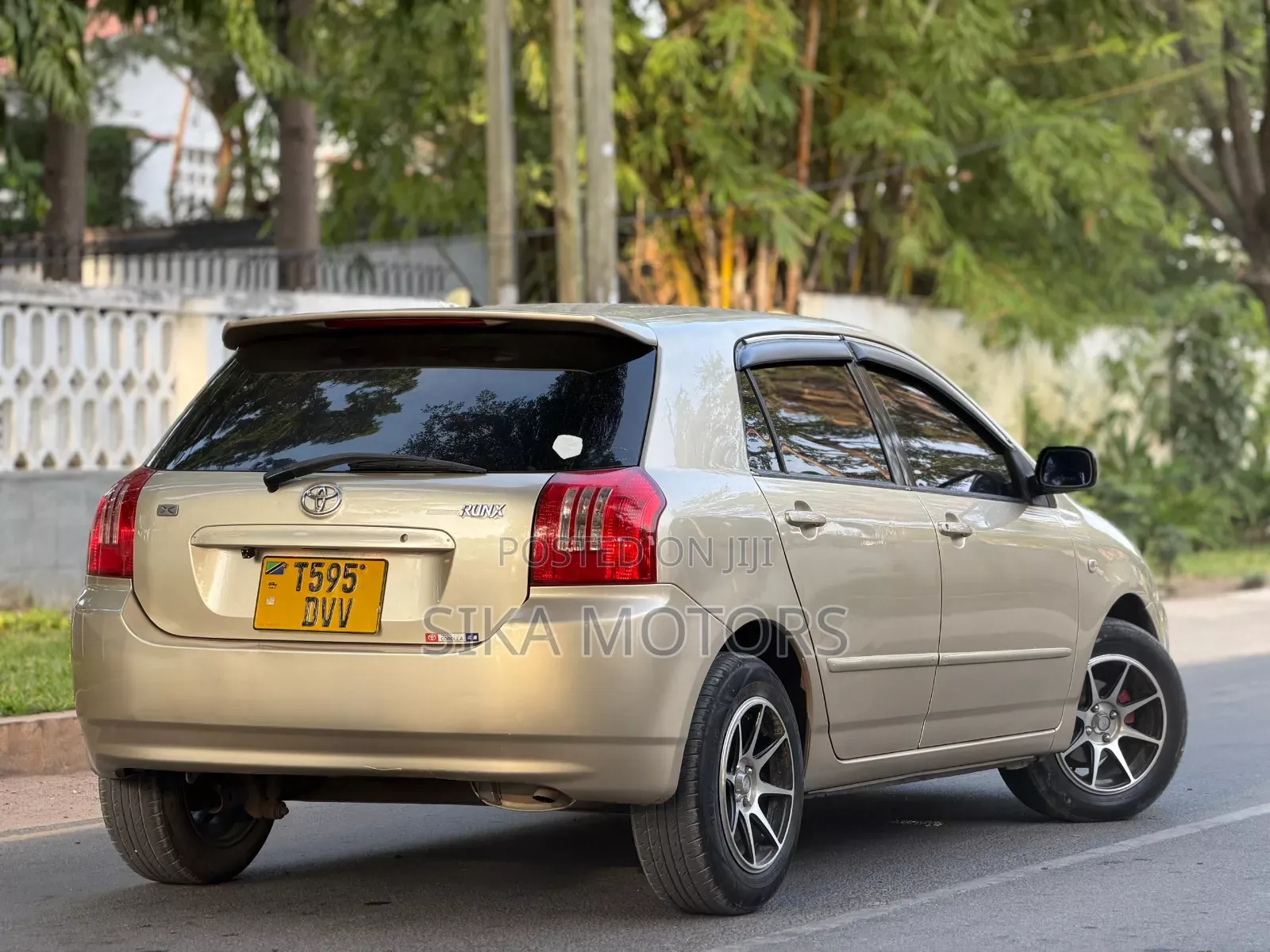 Toyota Corolla RunX 1.5 X AWD 2004 Gold