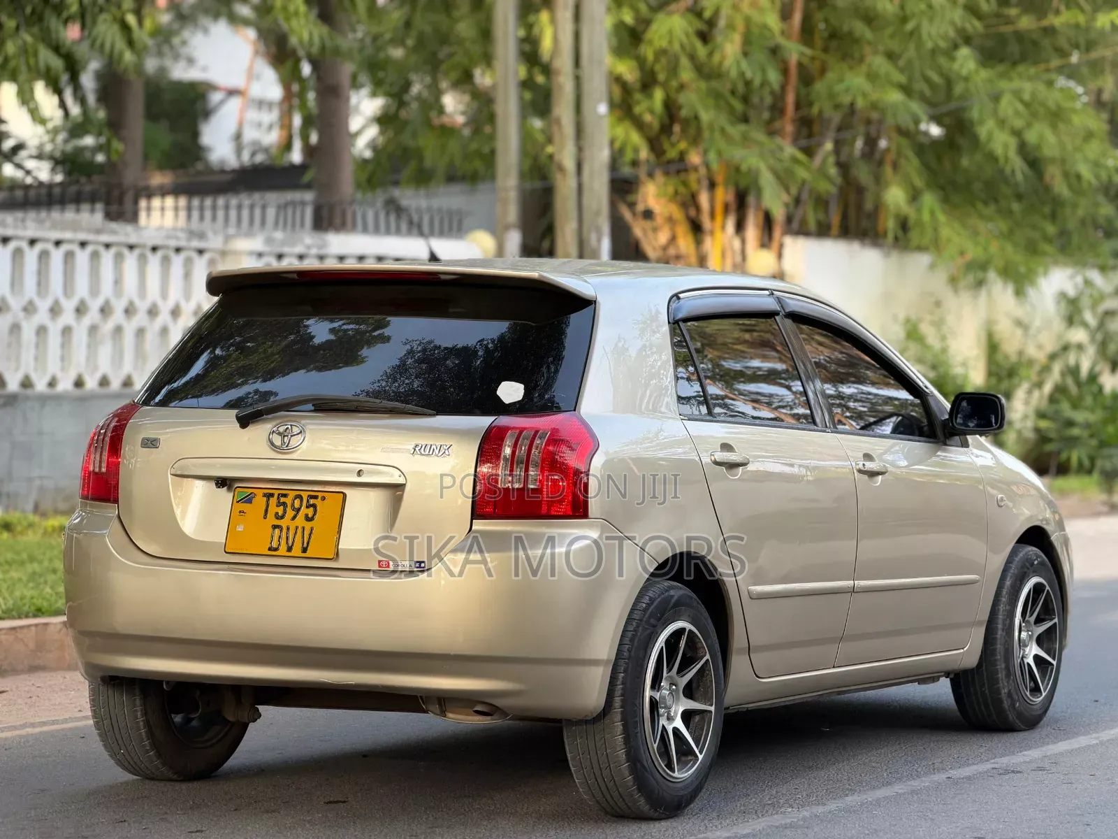 Toyota Corolla RunX 1.5 X AWD 2004 Gold
