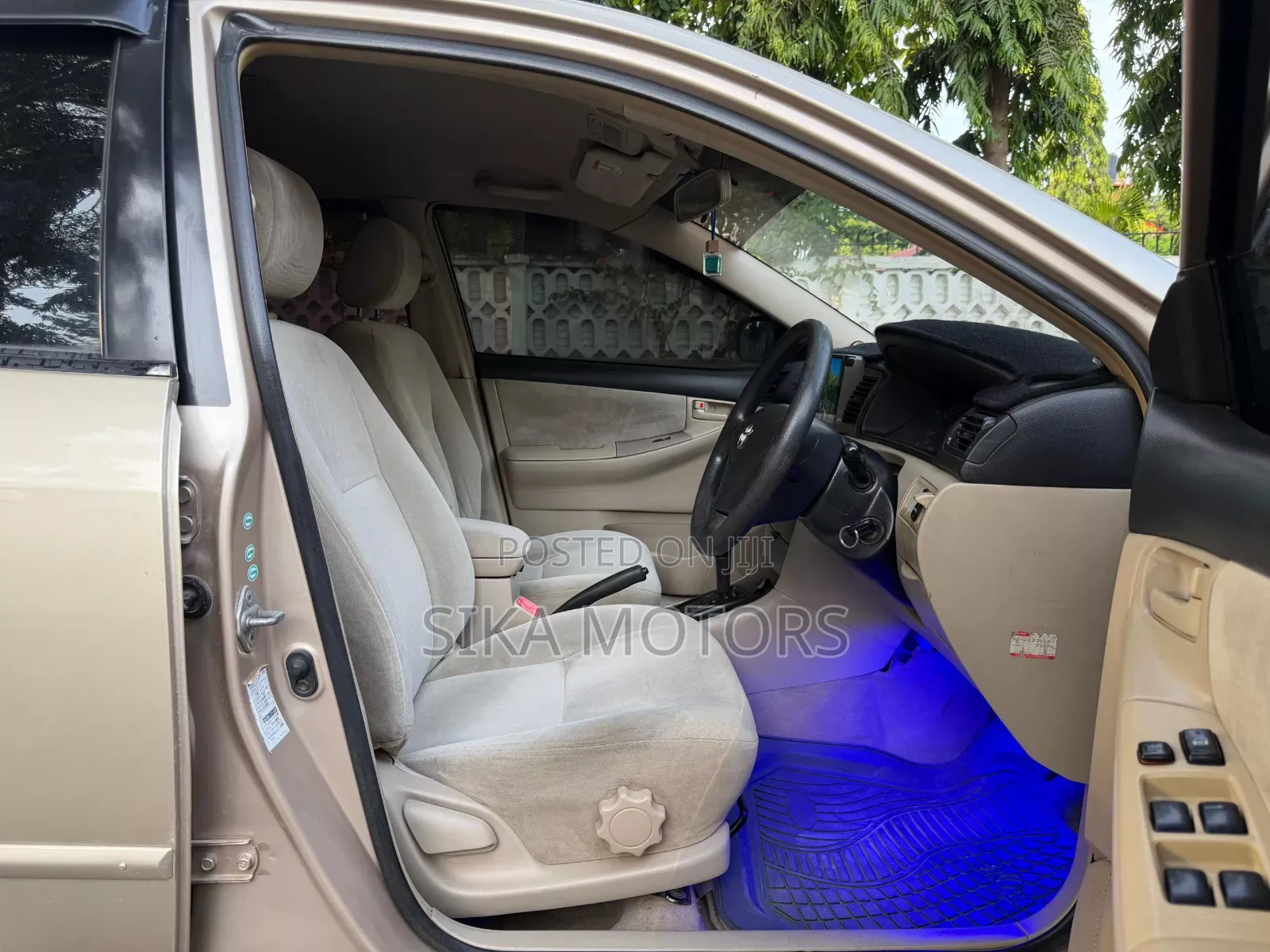 Toyota Corolla RunX 1.5 X AWD 2004 Gold