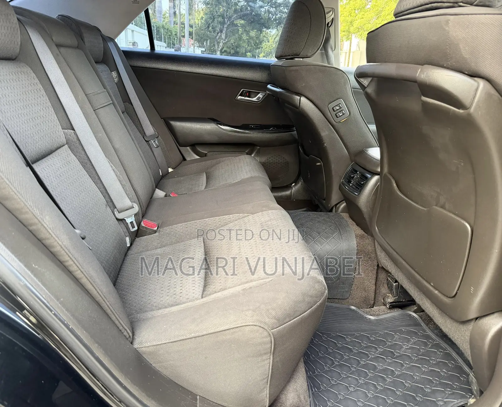 Toyota Crown 2009 Matt Black
