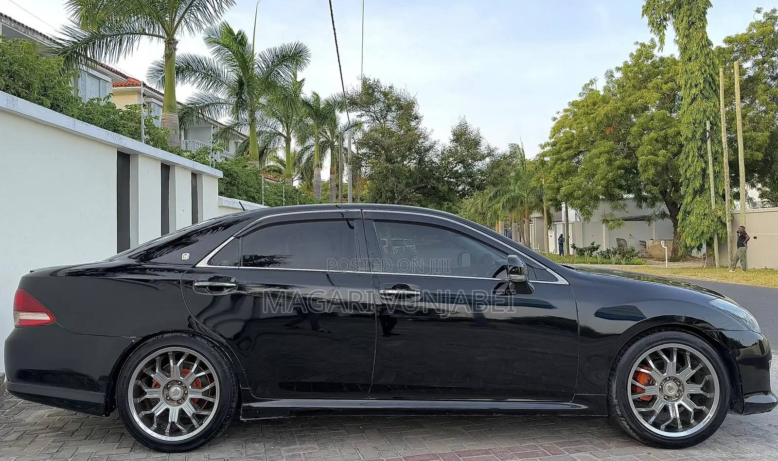 Toyota Crown 2009 Matt Black