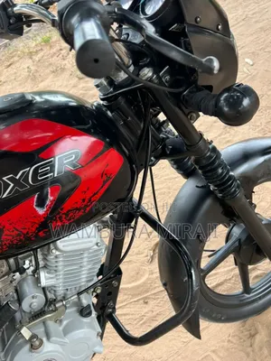 Bajaj Boxer X125 2025 Black