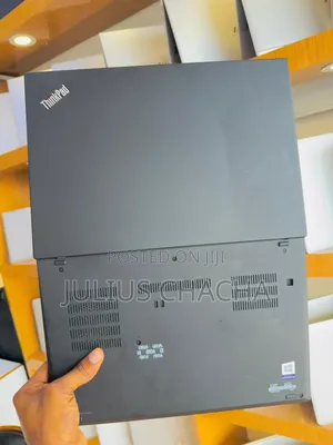 Laptop Lenovo Thinkpad P14s 48GB Intel Core I7 SSD 1T