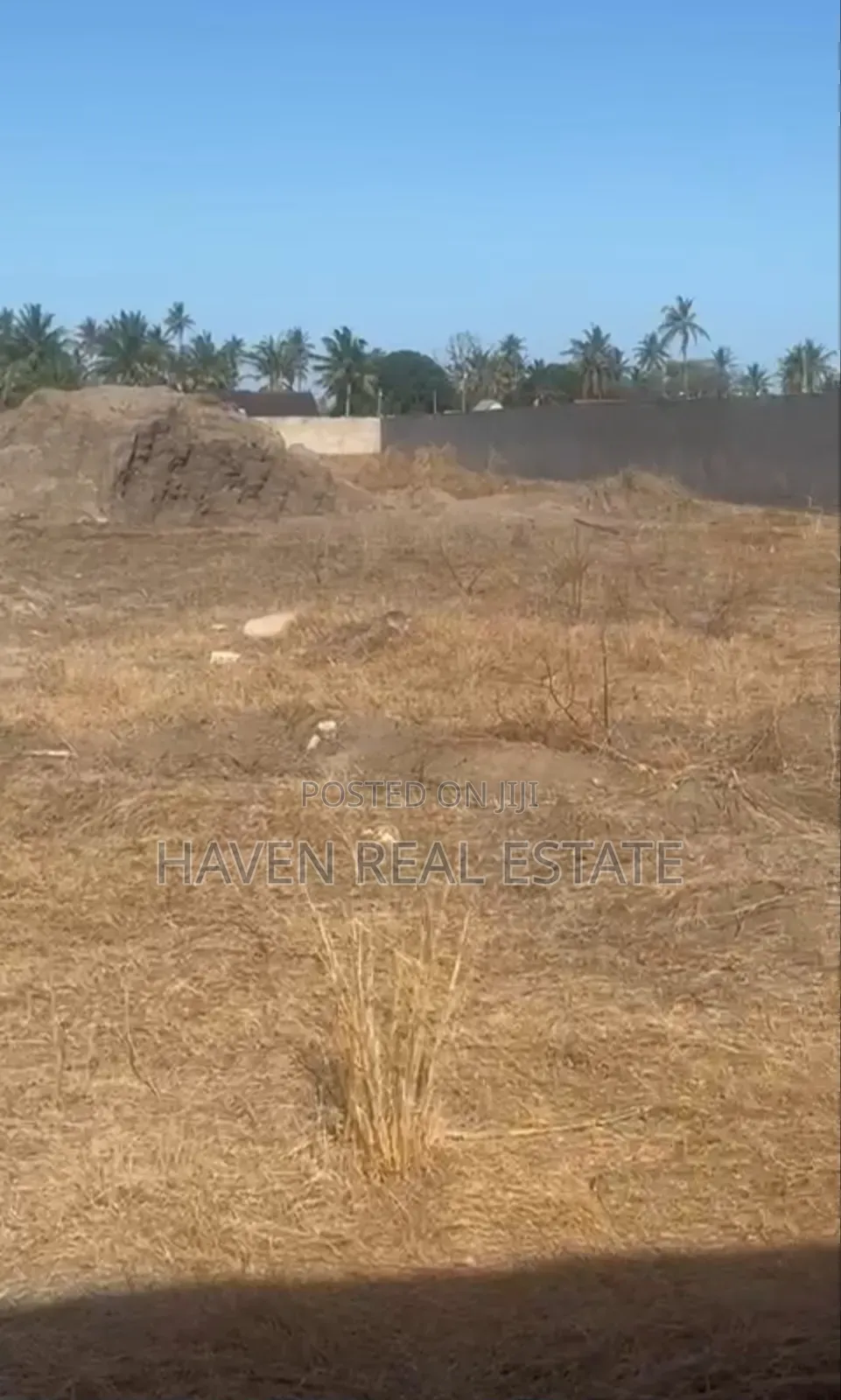 Eneo Linauzwa Bahari Beach