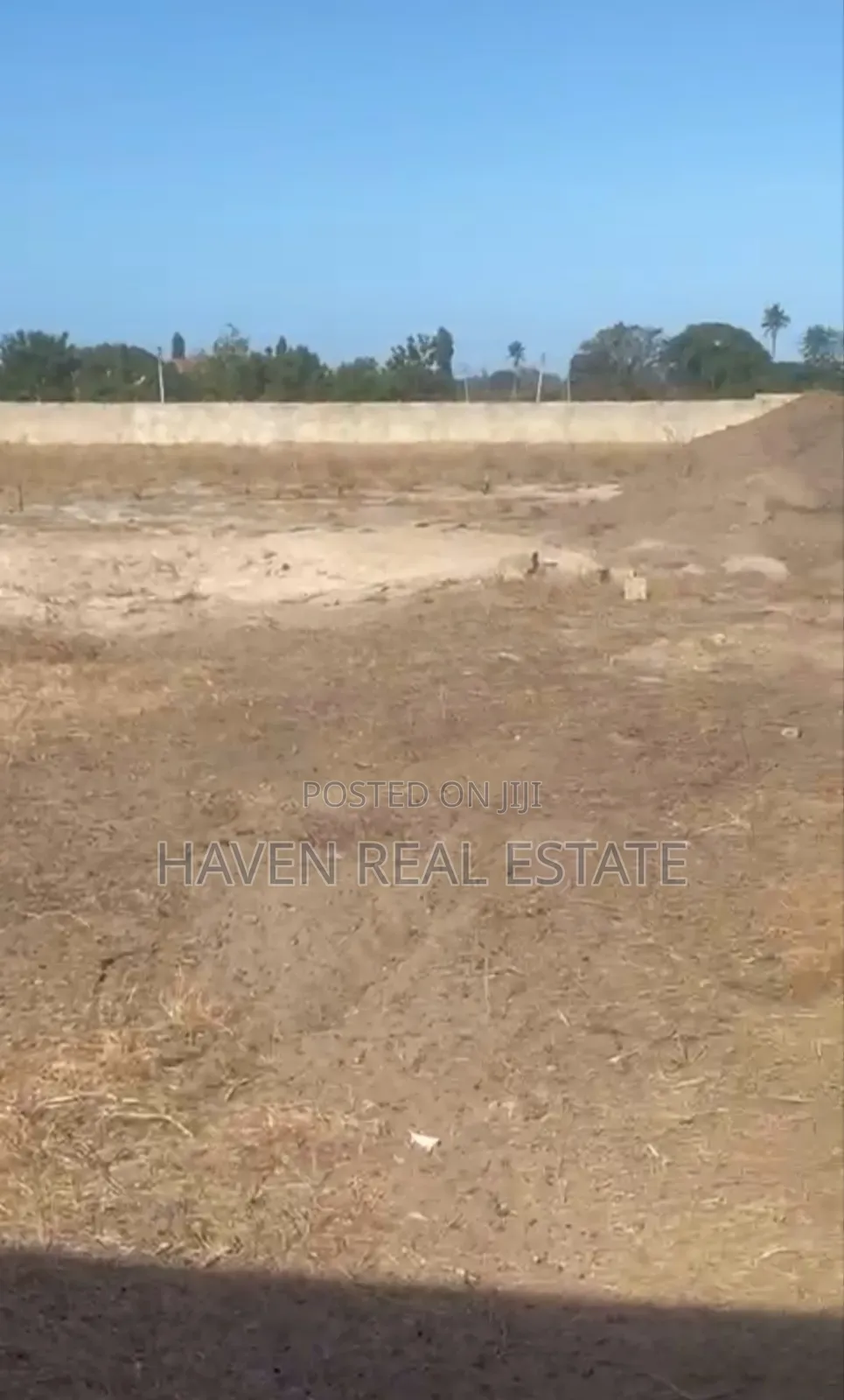 Eneo Linauzwa Bahari Beach