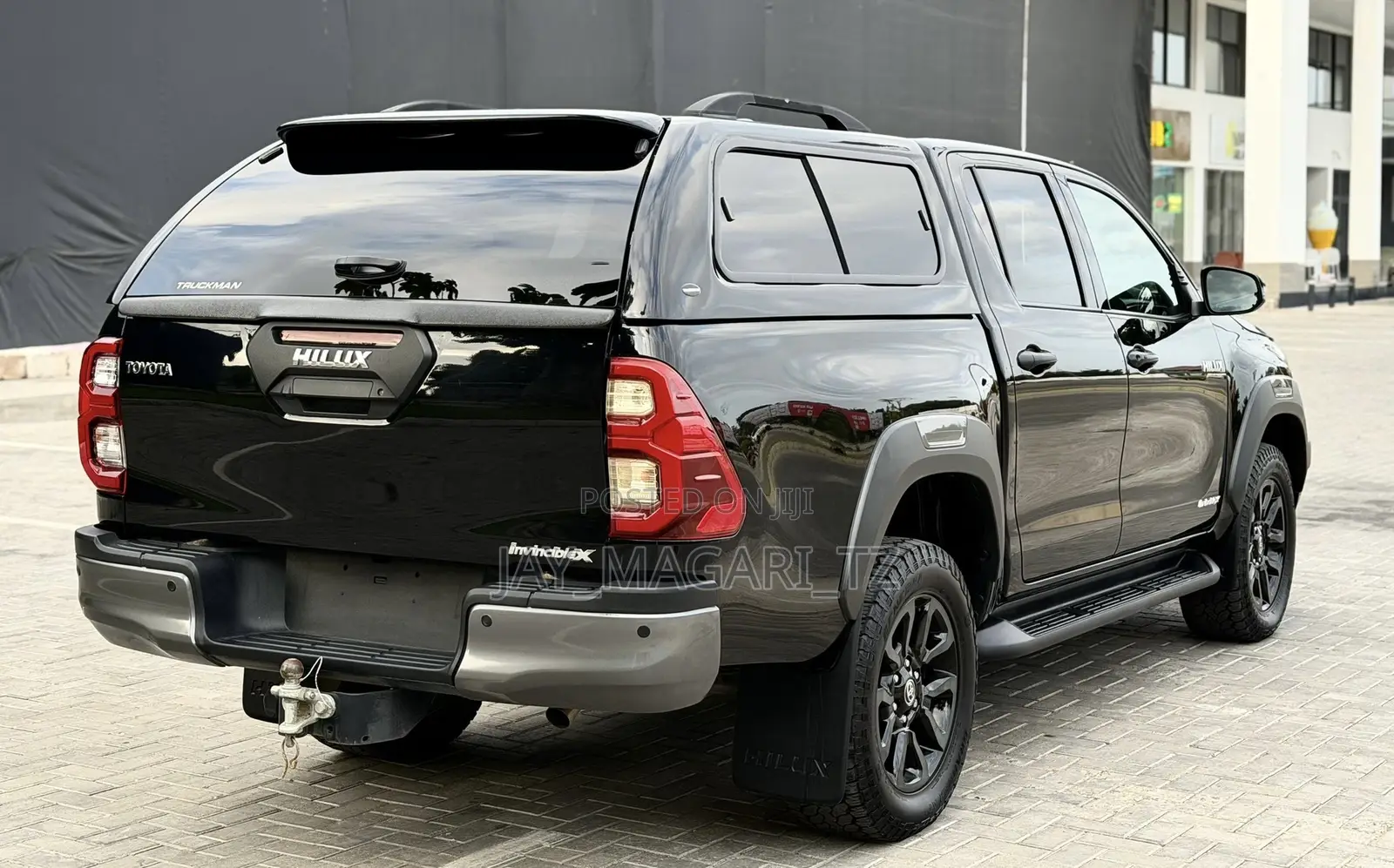 Toyota Hilux 2024 Gray