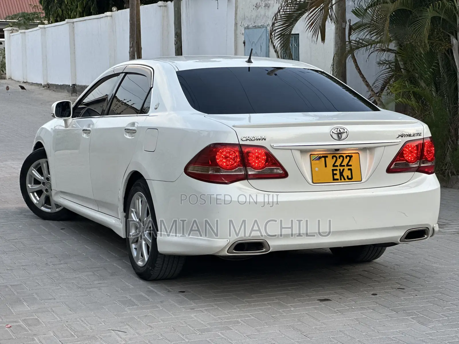 Toyota Crown Majesta 2010 White