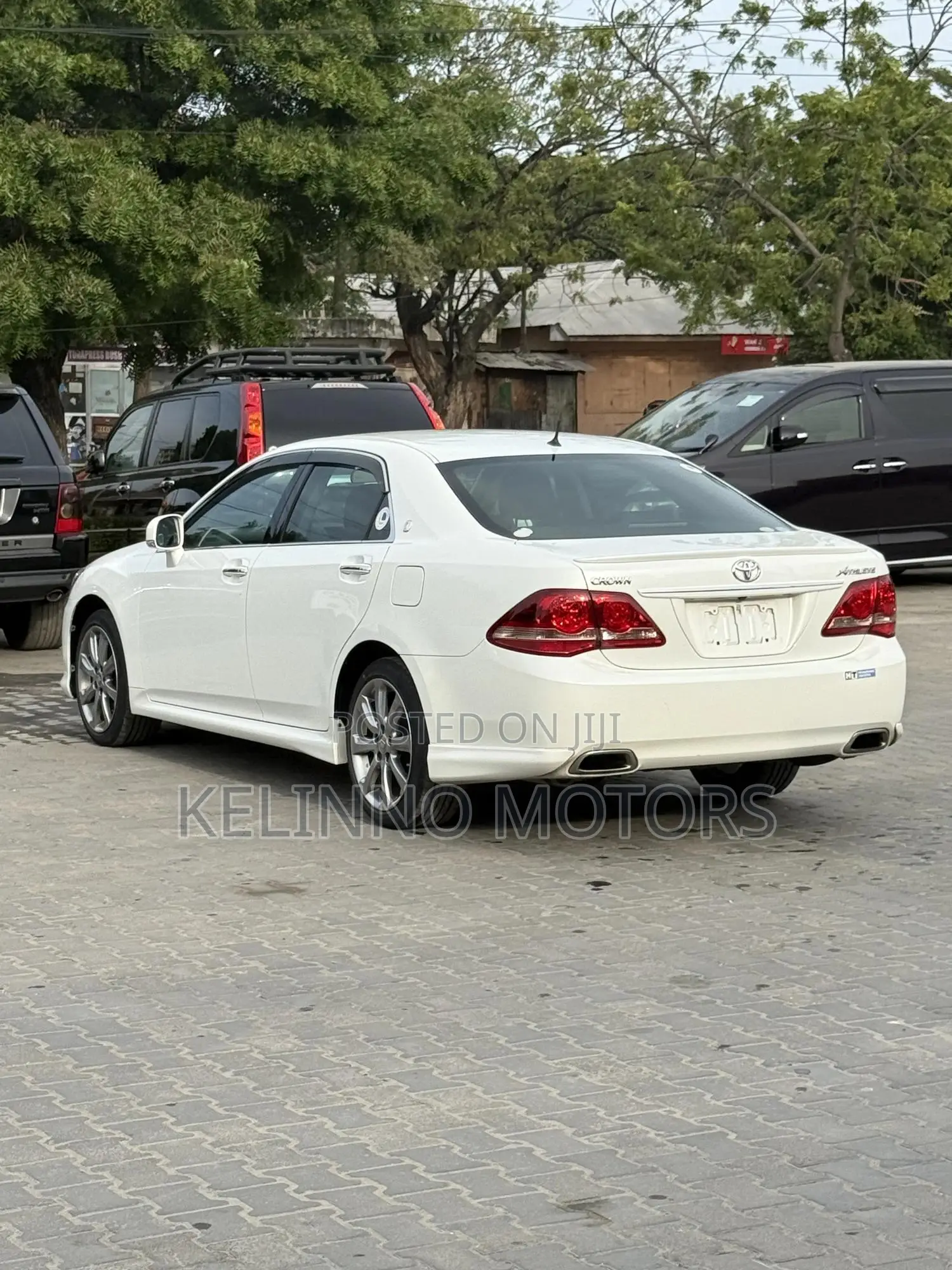 Toyota Crown 2008 White
