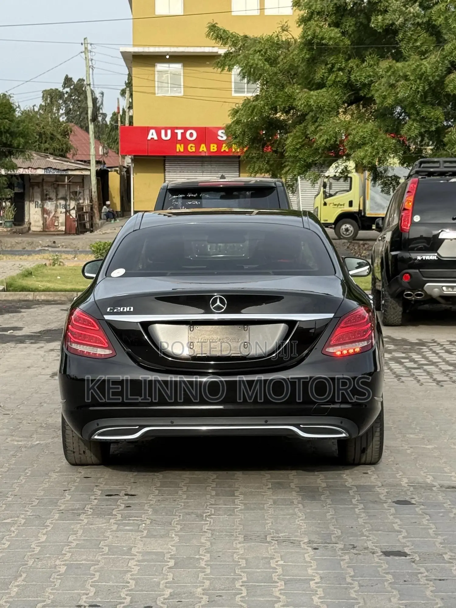 Mercedes-Benz C200 2014 Black
