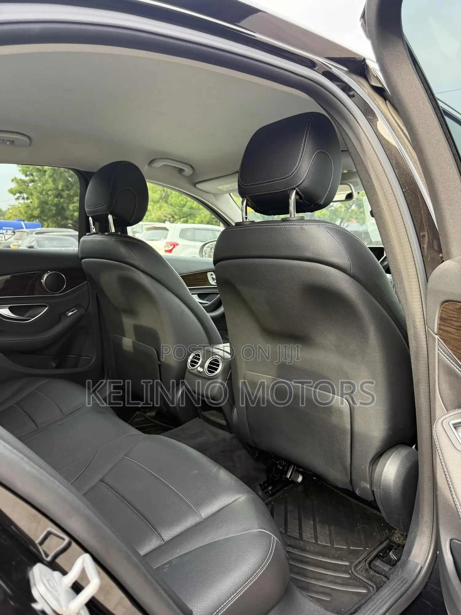 Mercedes-Benz C200 2014 Black