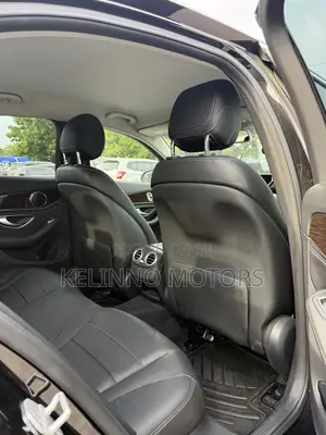 Mercedes-Benz C200 2014 Black
