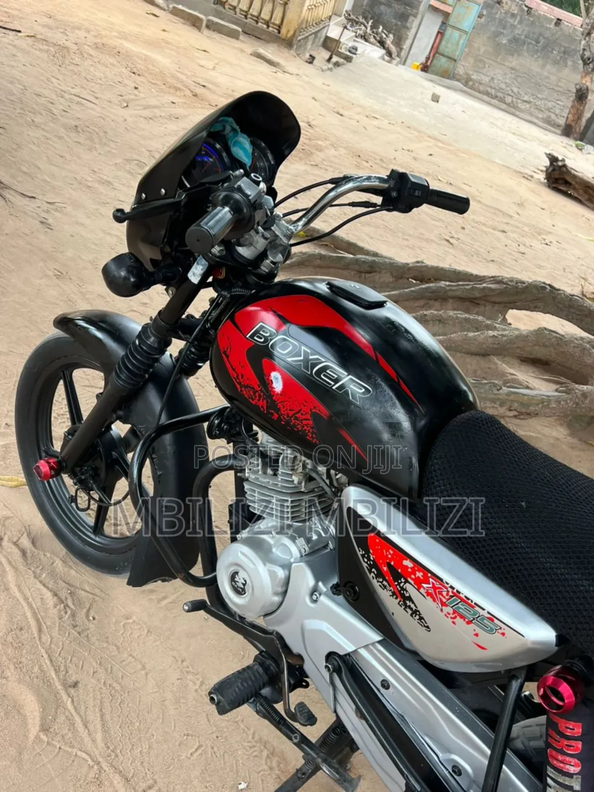 Bajaj Boxer X125 2024 Black