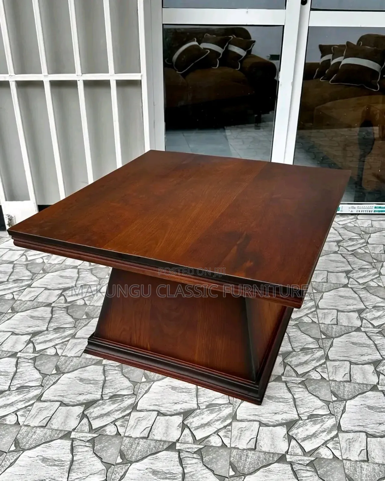 Coffee Table Ya Mninga