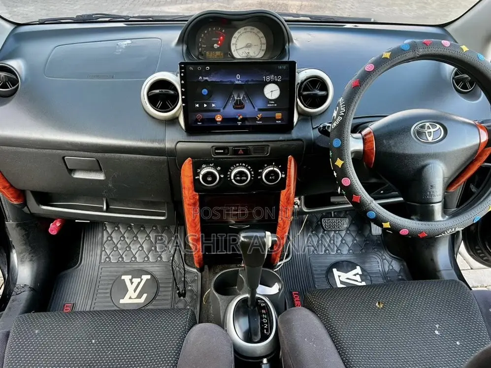 Toyota IST 2003 Black