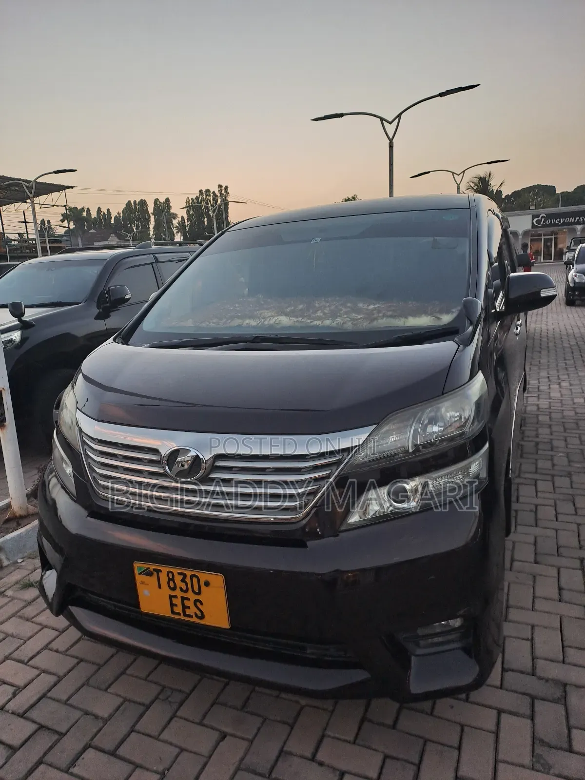 Toyota Vellfire 2009 Black