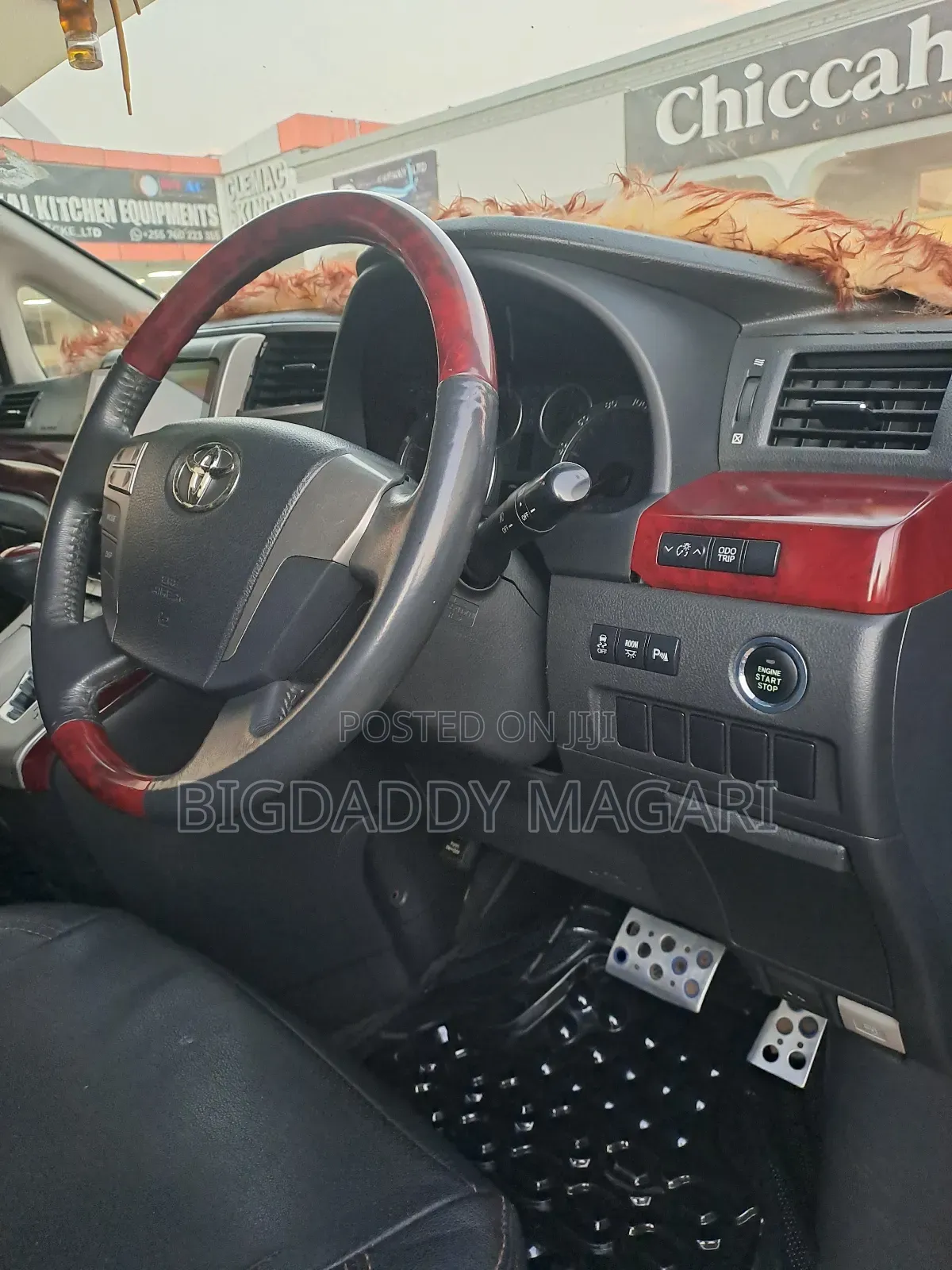 Toyota Vellfire 2009 Black