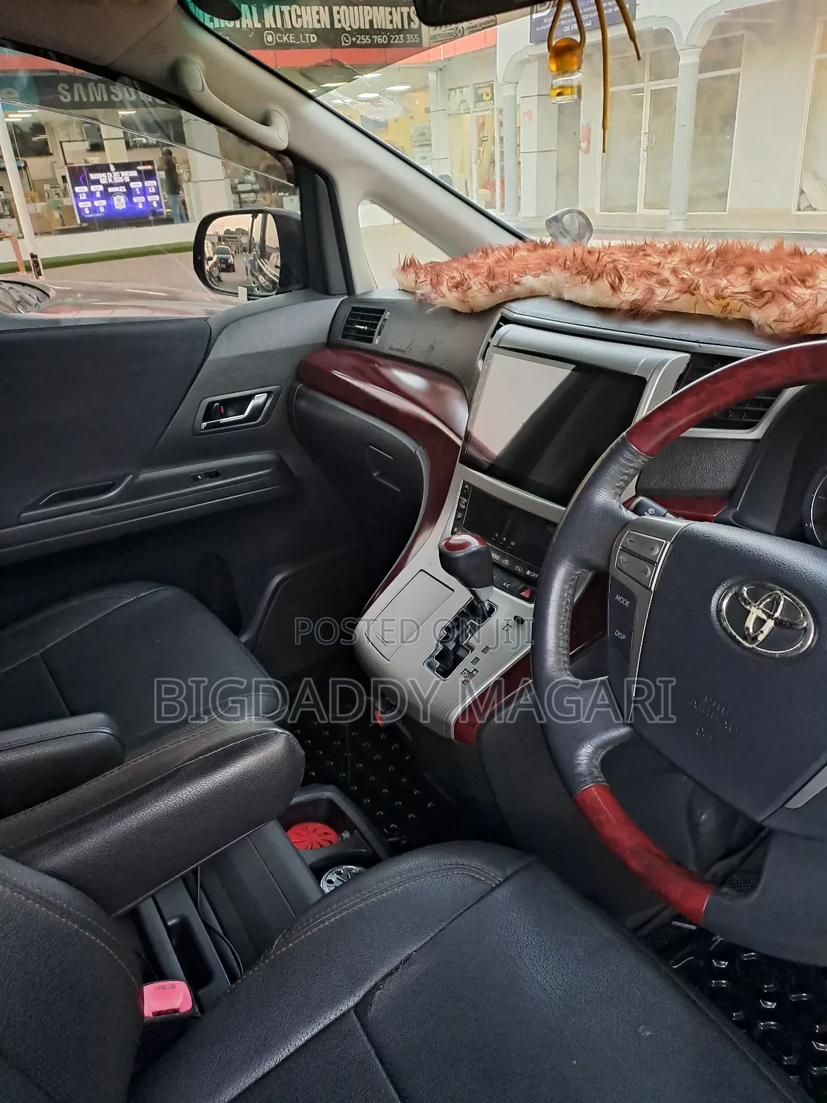 Toyota Vellfire 2009 Black