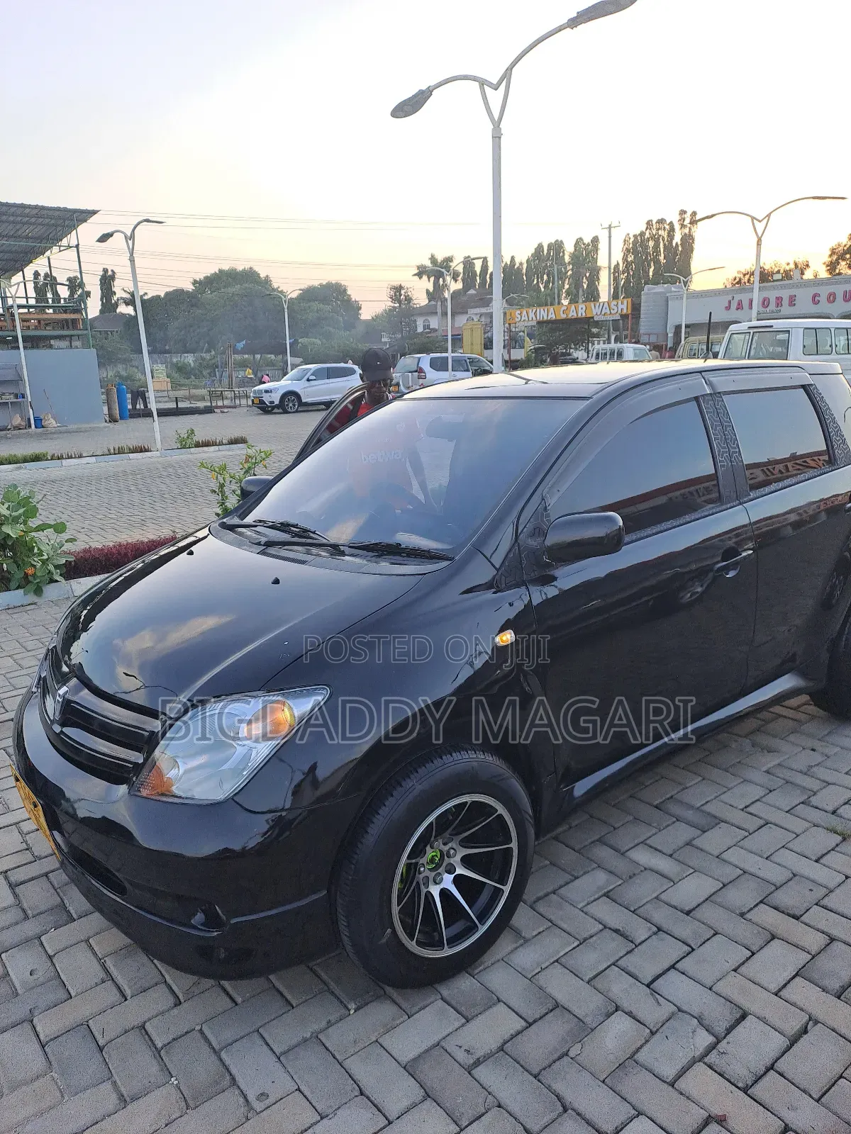 Toyota IST 2004 Black