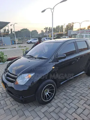 Toyota IST 2004 Black