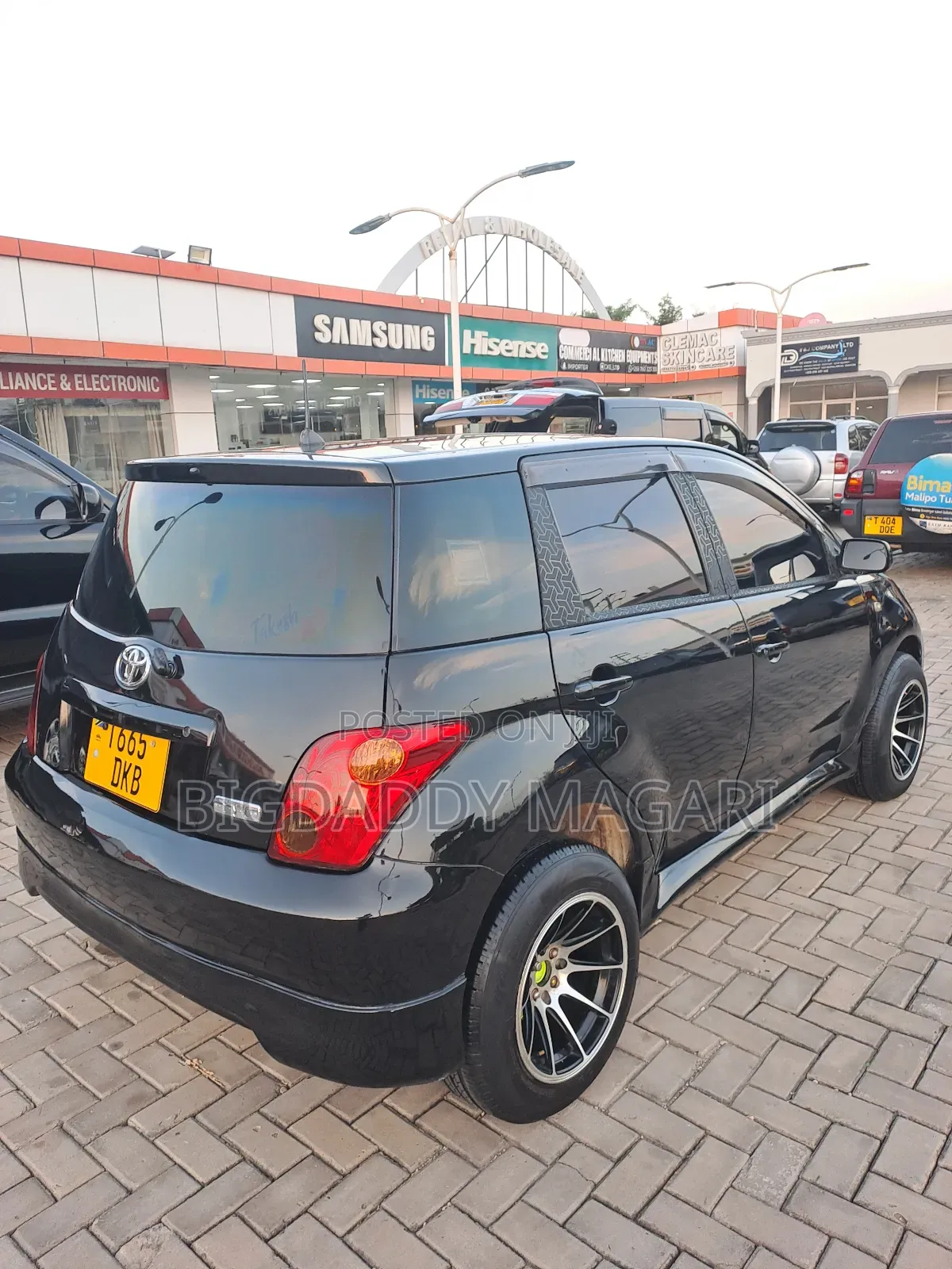 Toyota IST 2004 Black
