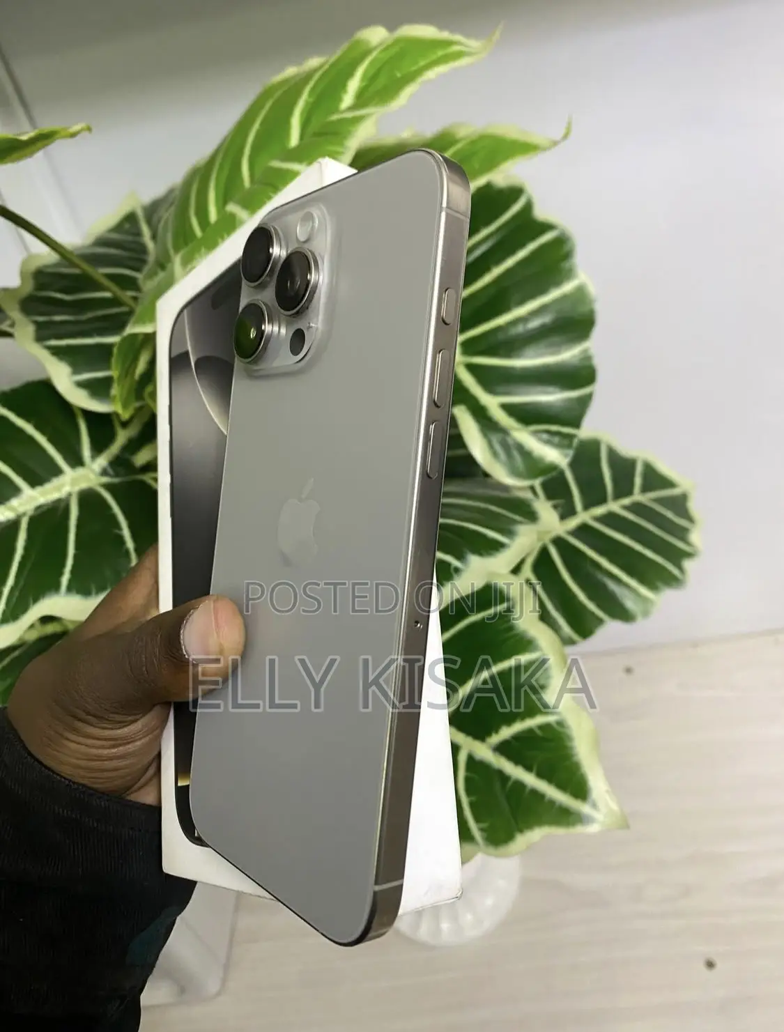 New Apple iPhone 16 Pro Max 256 GB