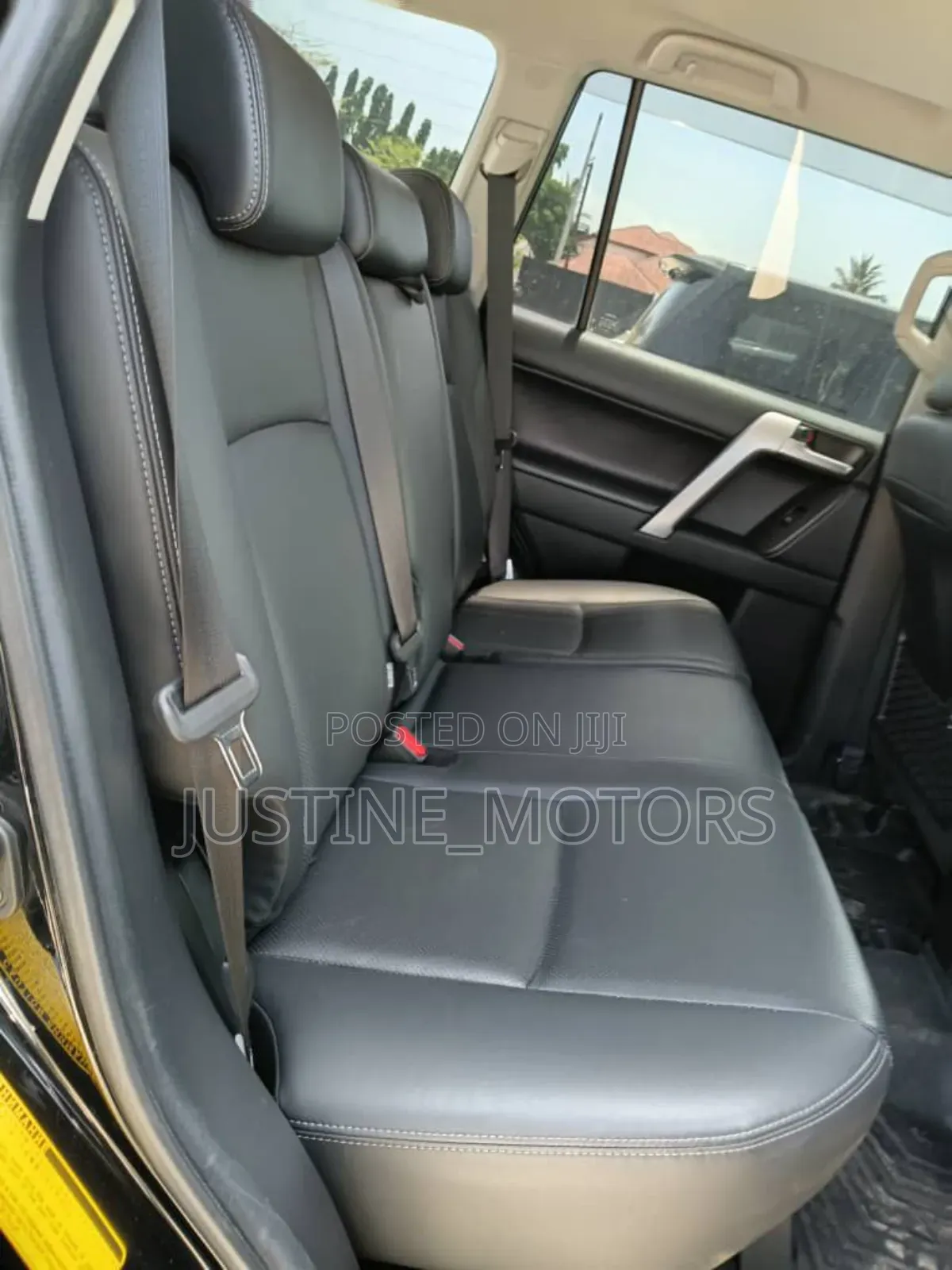 Toyota Hilux 2017 Gray