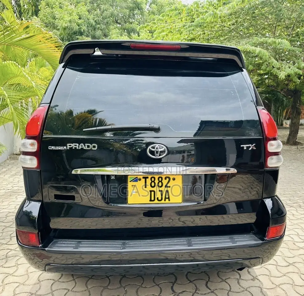 Toyota Land Cruiser Prado 2007 Black