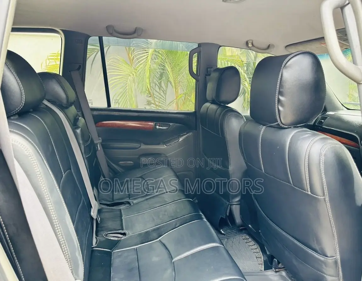 Toyota Land Cruiser Prado 2007 Black