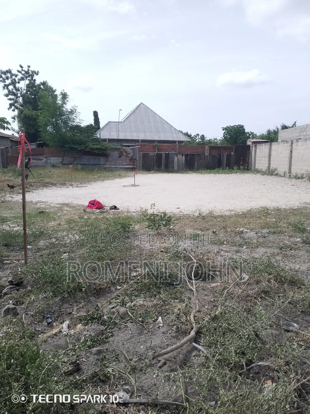 Kiwanja Sqmita 850 Kinauzwa Milioni 22.5 Gongolamboto Majohe Bwela.