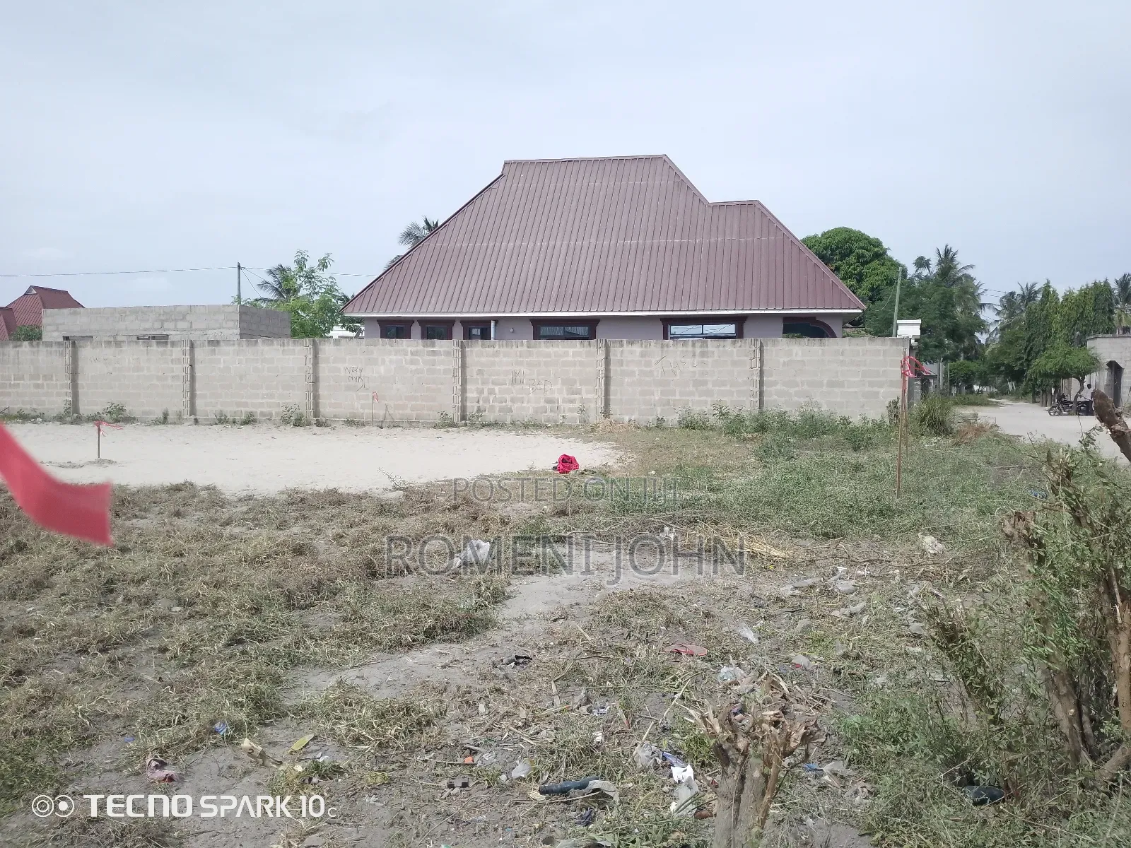 Kiwanja Sqmita 850 Kinauzwa Milioni 22.5 Gongolamboto Majohe Bwela.
