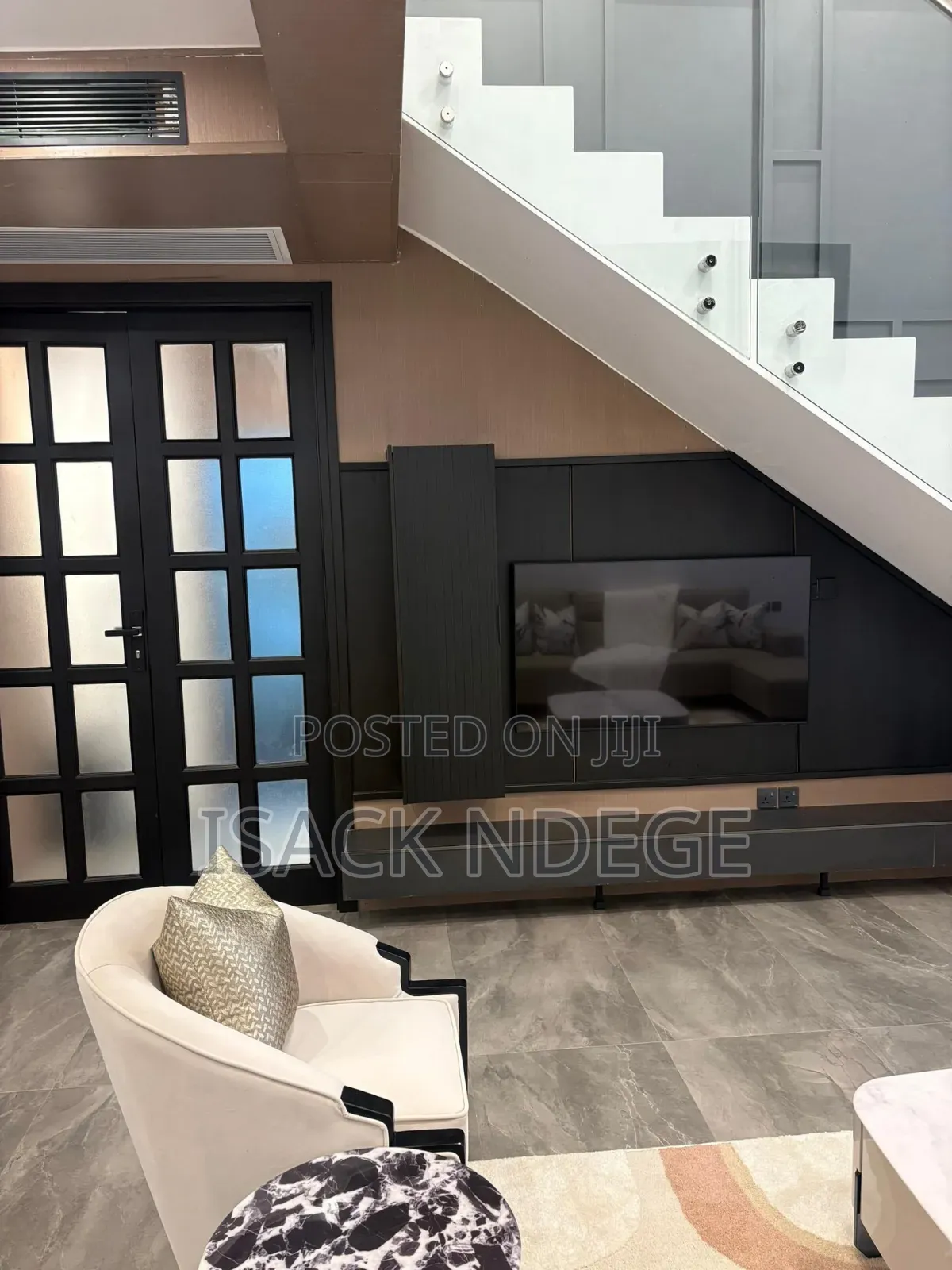 Furnished 3bdrm Apartment in Oyster Bay for rent