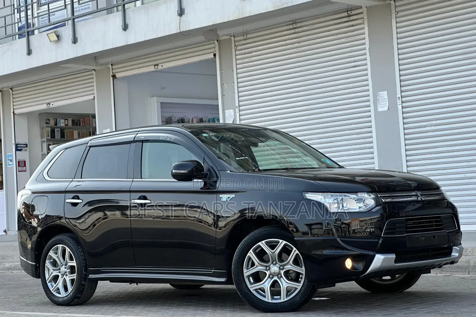Mitsubishi Outlander 2015 Black