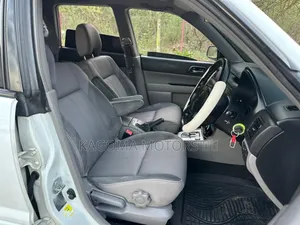 Subaru Forester 2004 White