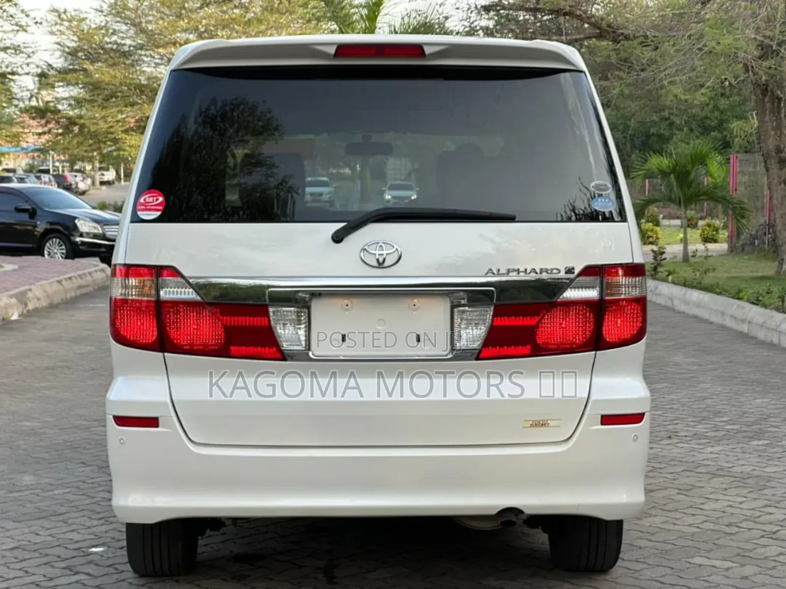 Toyota Alphard 2005 White