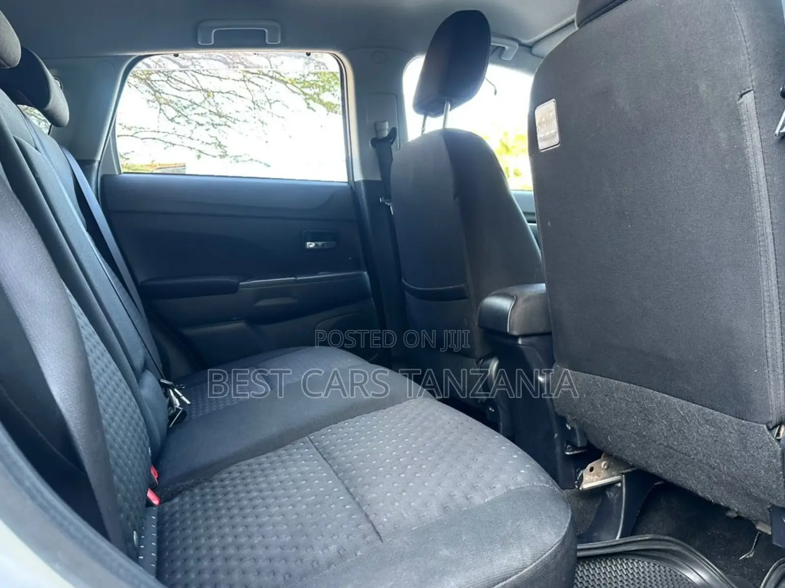 Mitsubishi RVR 2010 White