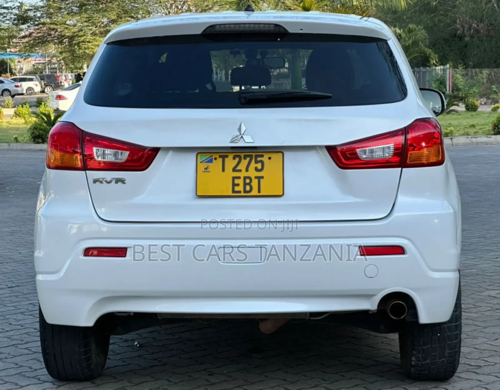 Mitsubishi RVR 2010 White