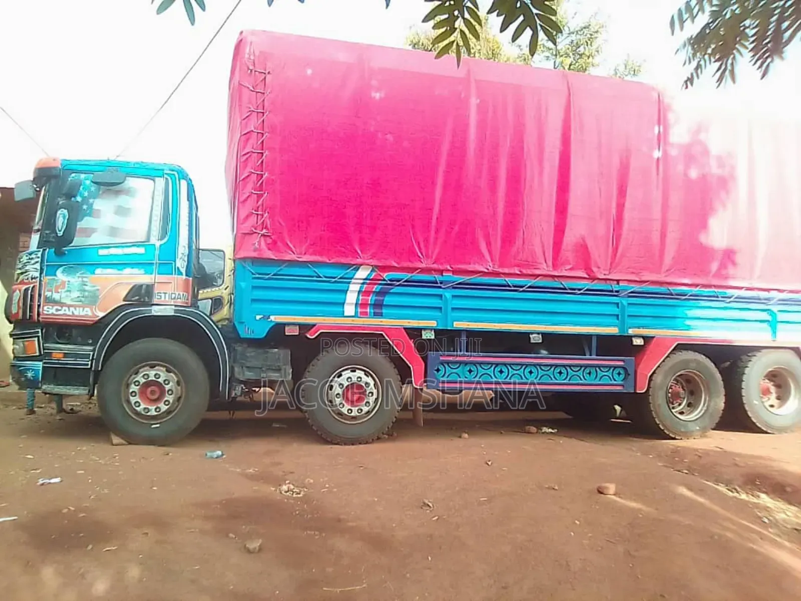 Scania Mende 114