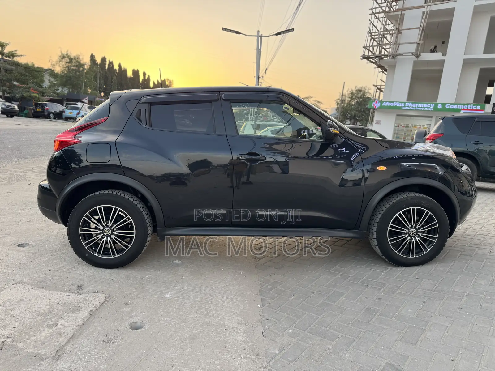 Nissan Juke 2011 Black