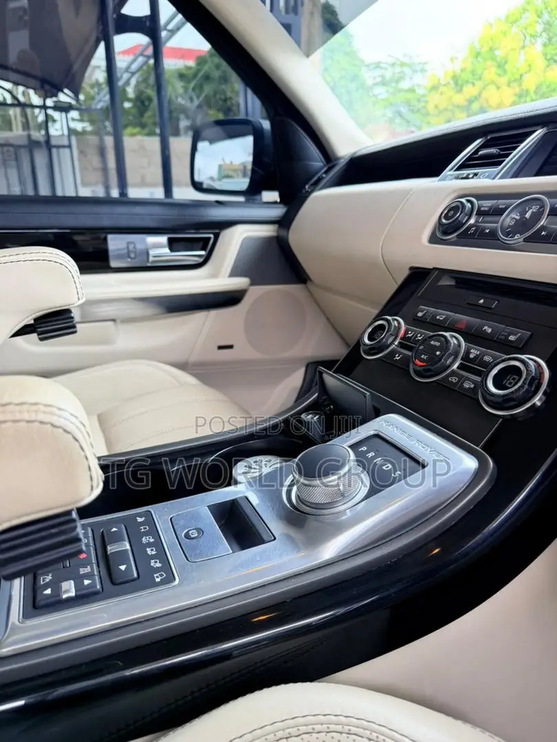 Land Rover Range Rover HSE 2013 Silver