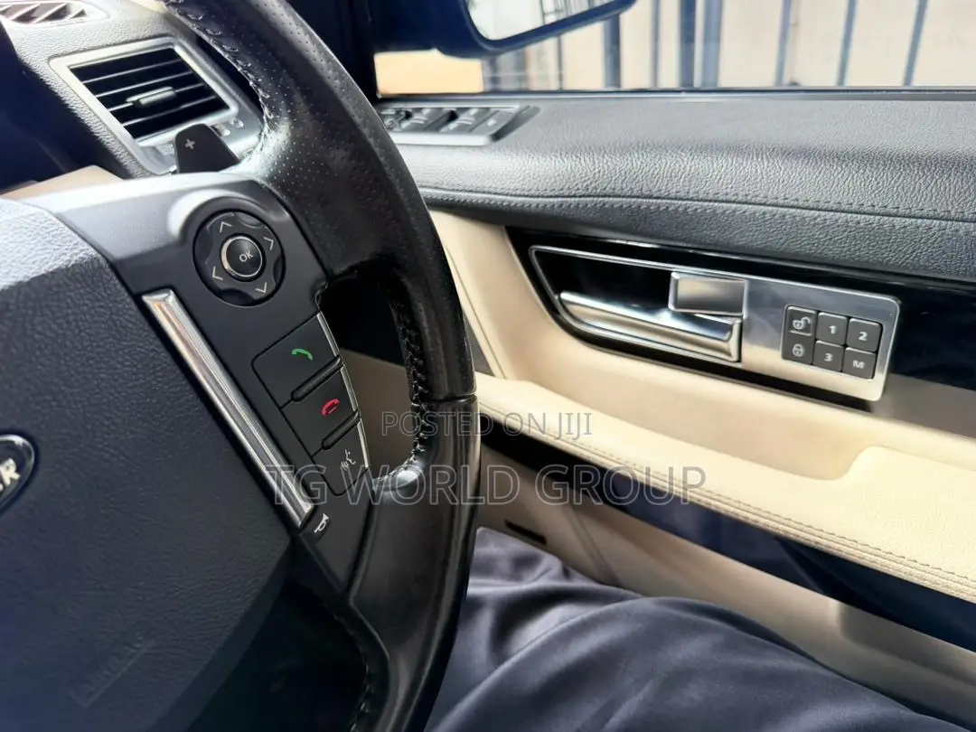 Land Rover Range Rover HSE 2013 Silver