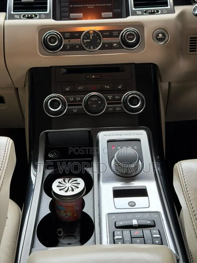 Land Rover Range Rover HSE 2013 Silver