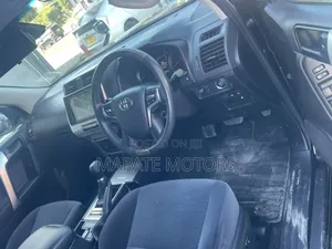 Toyota Land Cruiser Prado 2.7 2019 Black