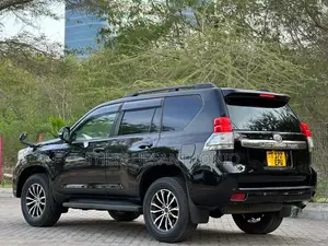Toyota Land Cruiser Prado 2014 Black