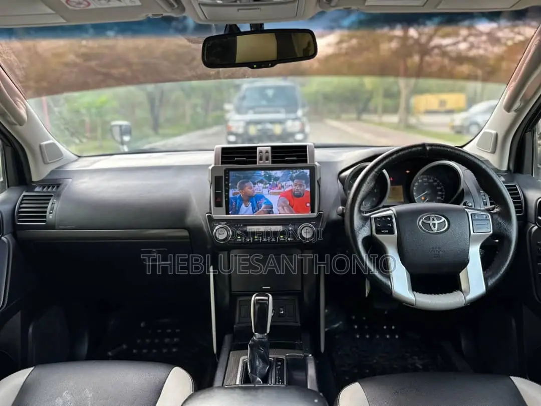 Toyota Land Cruiser Prado 2014 Black