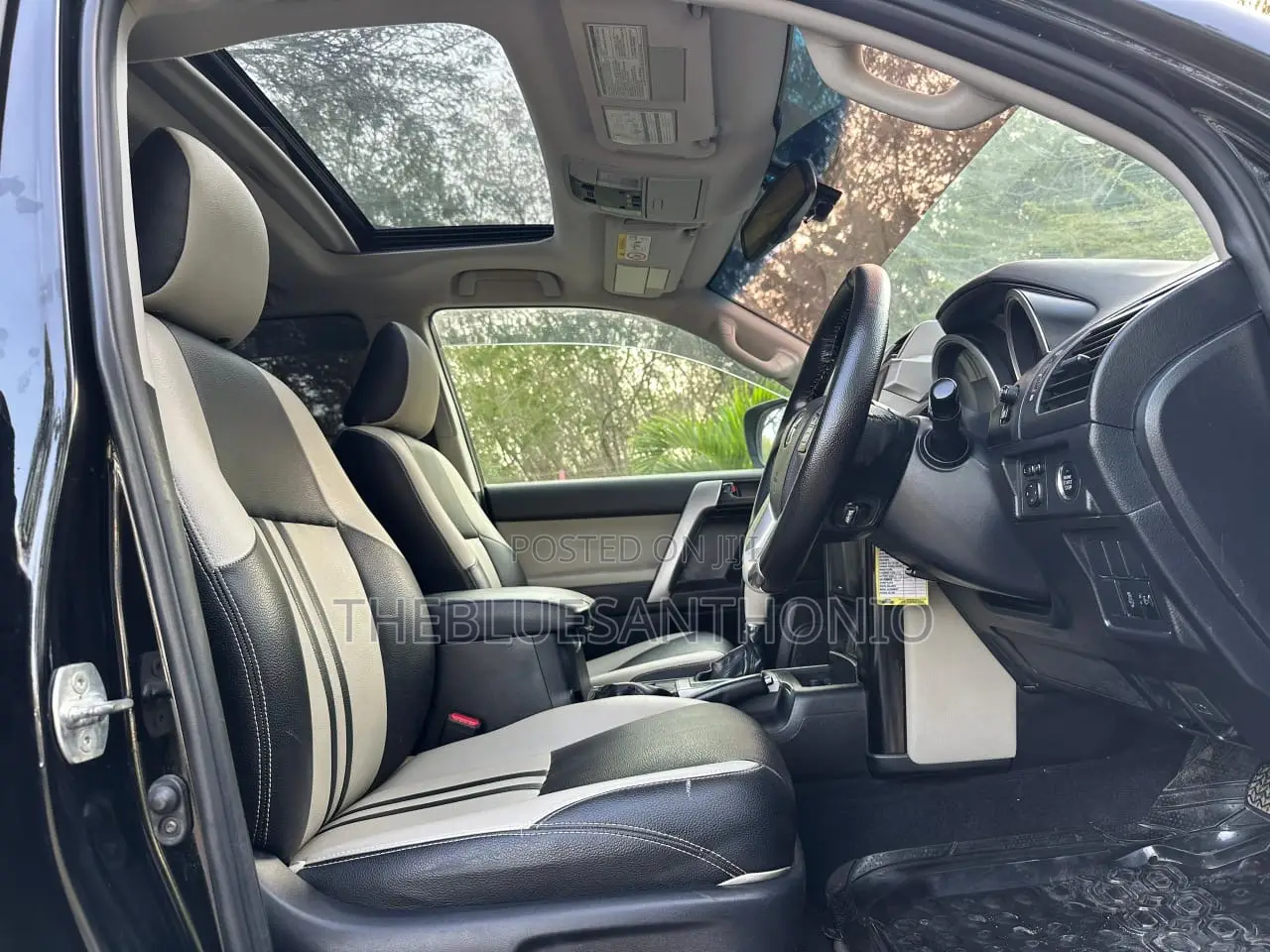 Toyota Land Cruiser Prado 2014 Black