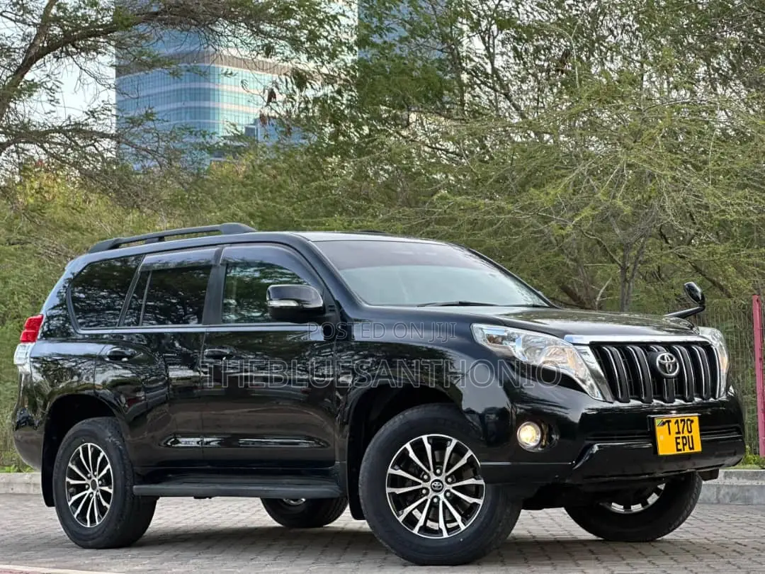 Toyota Land Cruiser Prado 2014 Black