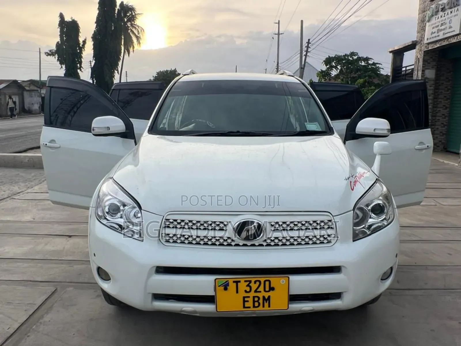 Toyota RAV4 2007 White